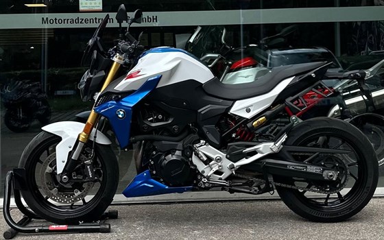 Gebrauchtmotorrad BMW F 900 R - Bild 3