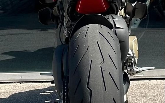 Gebrauchtmotorrad Ducati Streetfighter V4 S - Bild 7