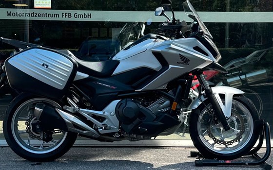 Gebrauchtmotorrad Honda NC750X DCT - Bild 2