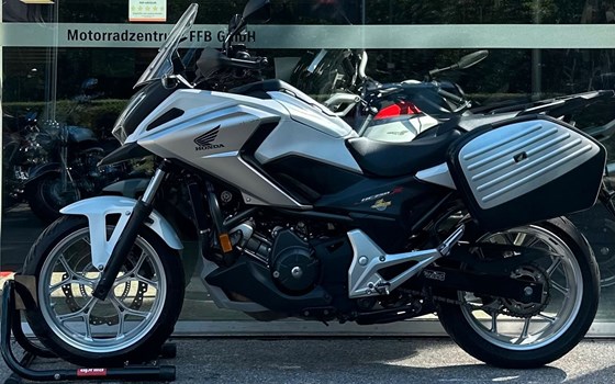 Gebrauchtmotorrad Honda NC750X DCT - Bild 3