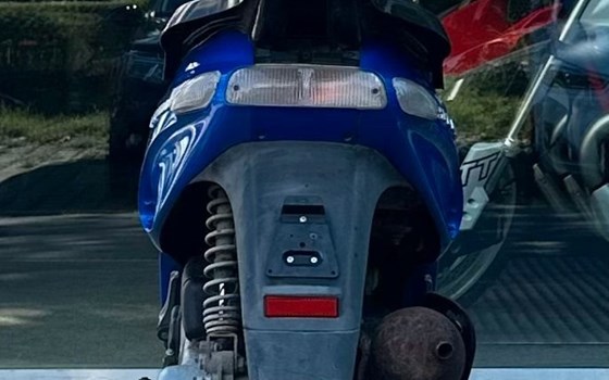 Gebrauchtmotorrad Piaggio TPH 50 - Bild 6