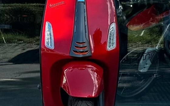 Gebrauchtmotorrad Vespa Sprint 50 - Bild 5