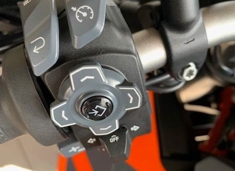Gebrauchtmotorrad KTM 1290 Super Duke GT - Bild 5