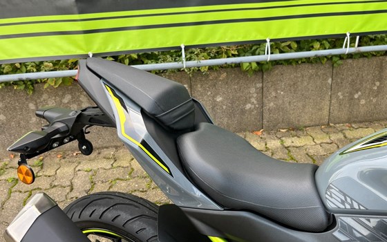 Gebrauchtmotorrad Kawasaki Z125 - Bild 7