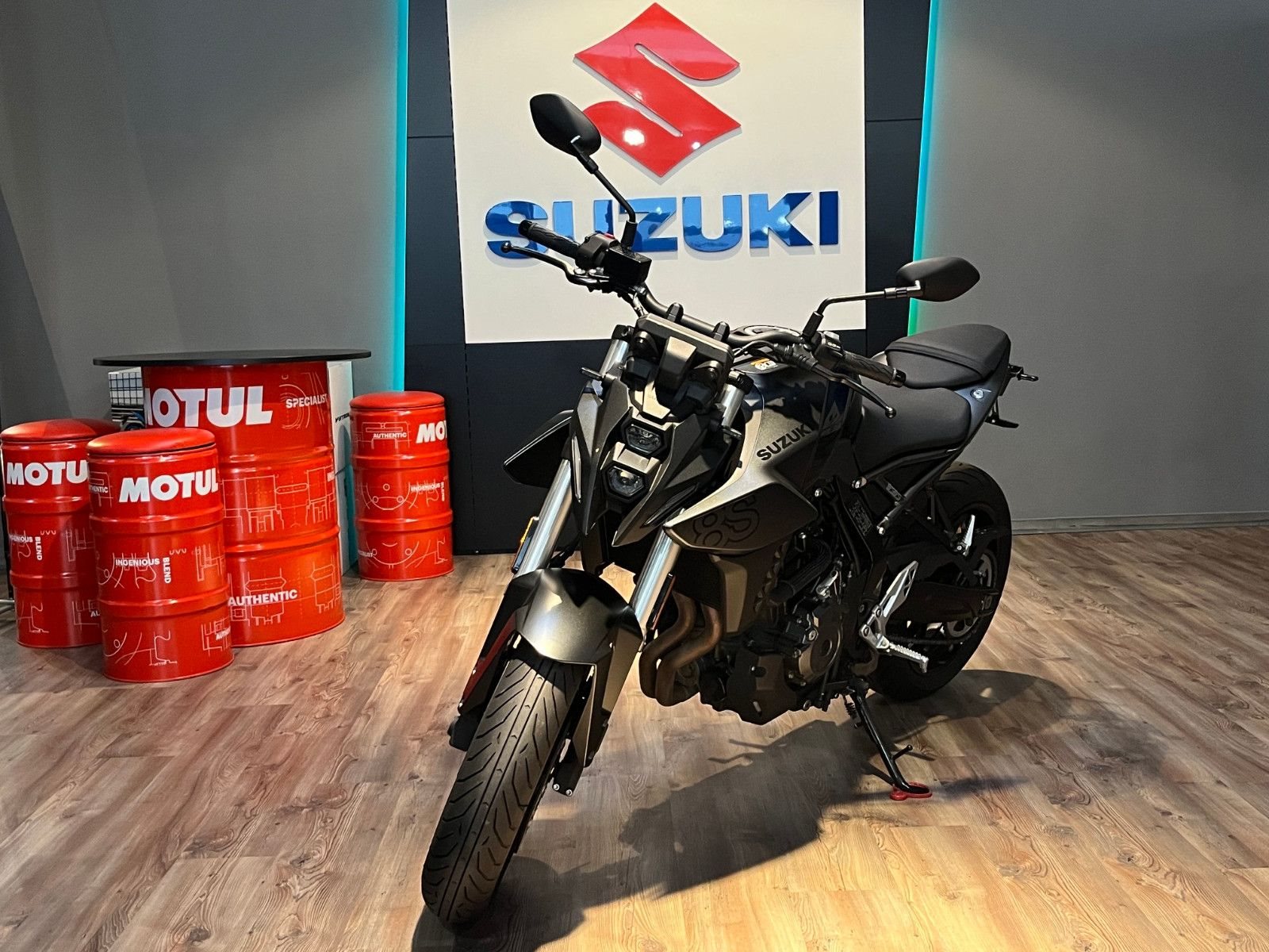 Suzuki GSX-S300