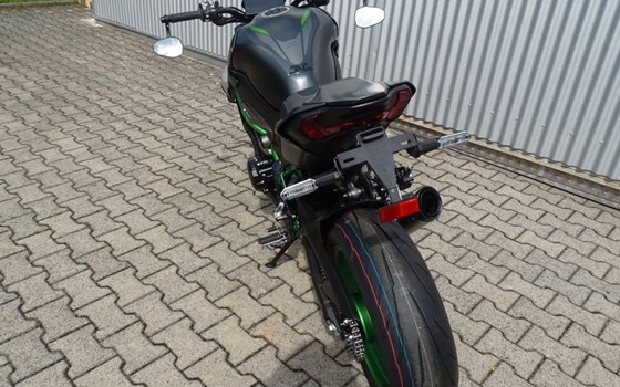 Neufahrzeug Kawasaki Z900 SE - Bild 5