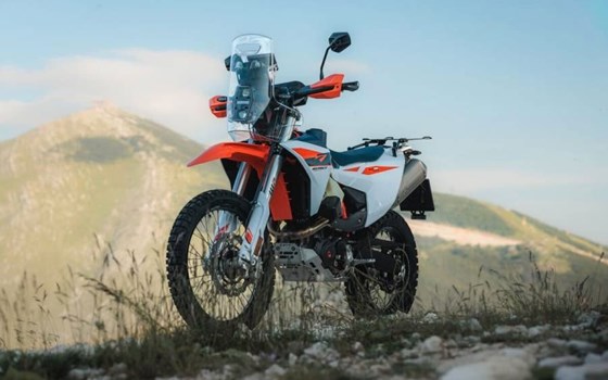 Neufahrzeug KTM 690 Rally - Bild 9
