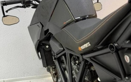 Gebrauchtmotorrad KTM 1290 Super Duke R - Bild 2