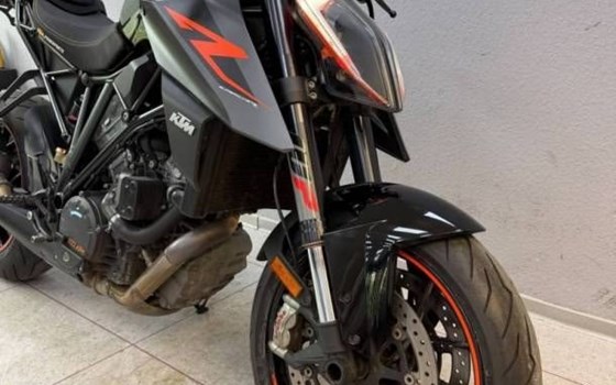 Gebrauchtmotorrad KTM 1290 Super Duke R - Bild 4