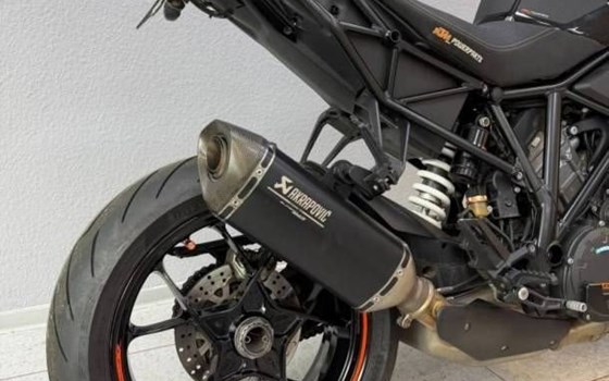 Gebrauchtmotorrad KTM 1290 Super Duke R - Bild 9