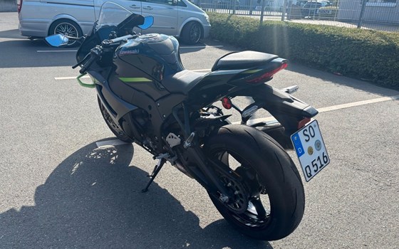 Gebrauchtmotorrad Kawasaki Ninja ZX-10R - Bild 5