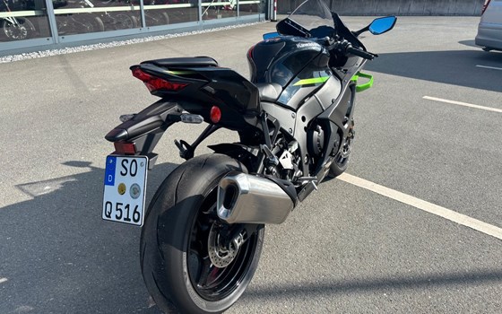 Gebrauchtmotorrad Kawasaki Ninja ZX-10R - Bild 7
