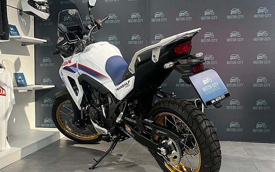 Neufahrzeug Honda XL750 Transalp E-Clutch - Bild 8