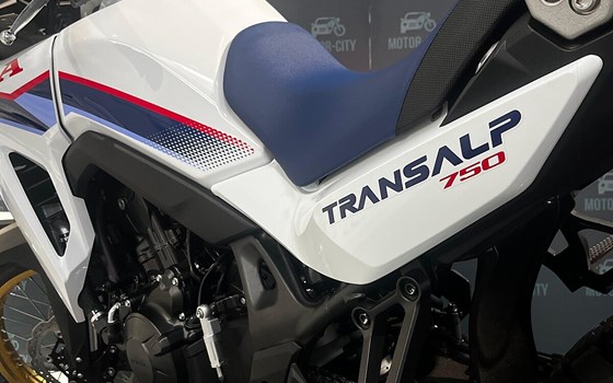 Neufahrzeug Honda XL750 Transalp E-Clutch - Bild 9