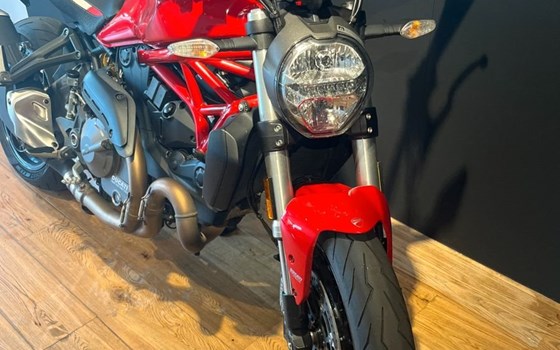 Gebrauchtmotorrad Ducati Monster 821 - Bild 7