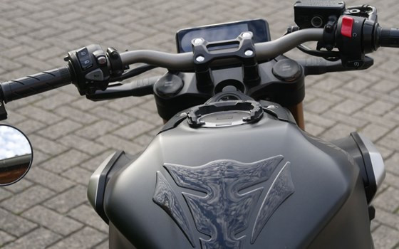 Gebrauchtmotorrad Honda CB650R - Bild 9