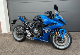 Neumotorrad Suzuki GSX-8R