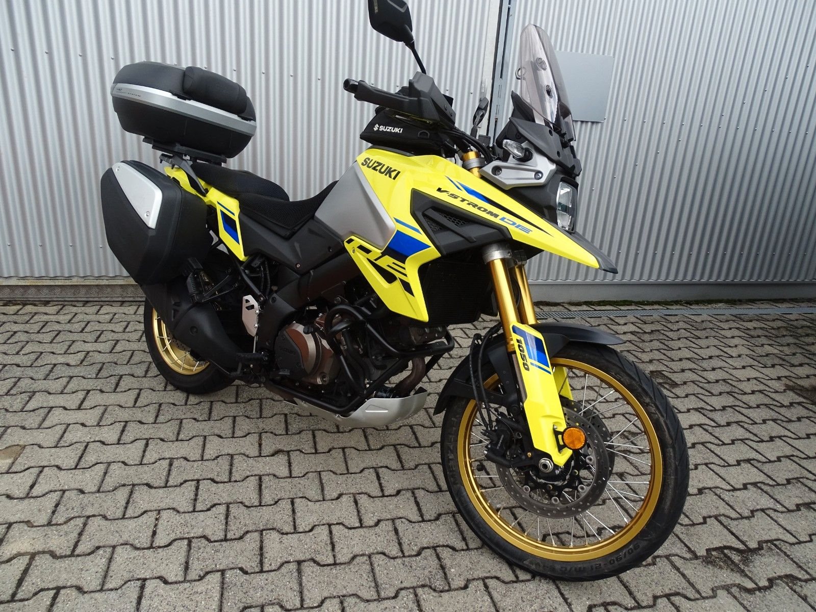 Suzuki V-Strom 1050DE Travel Edition