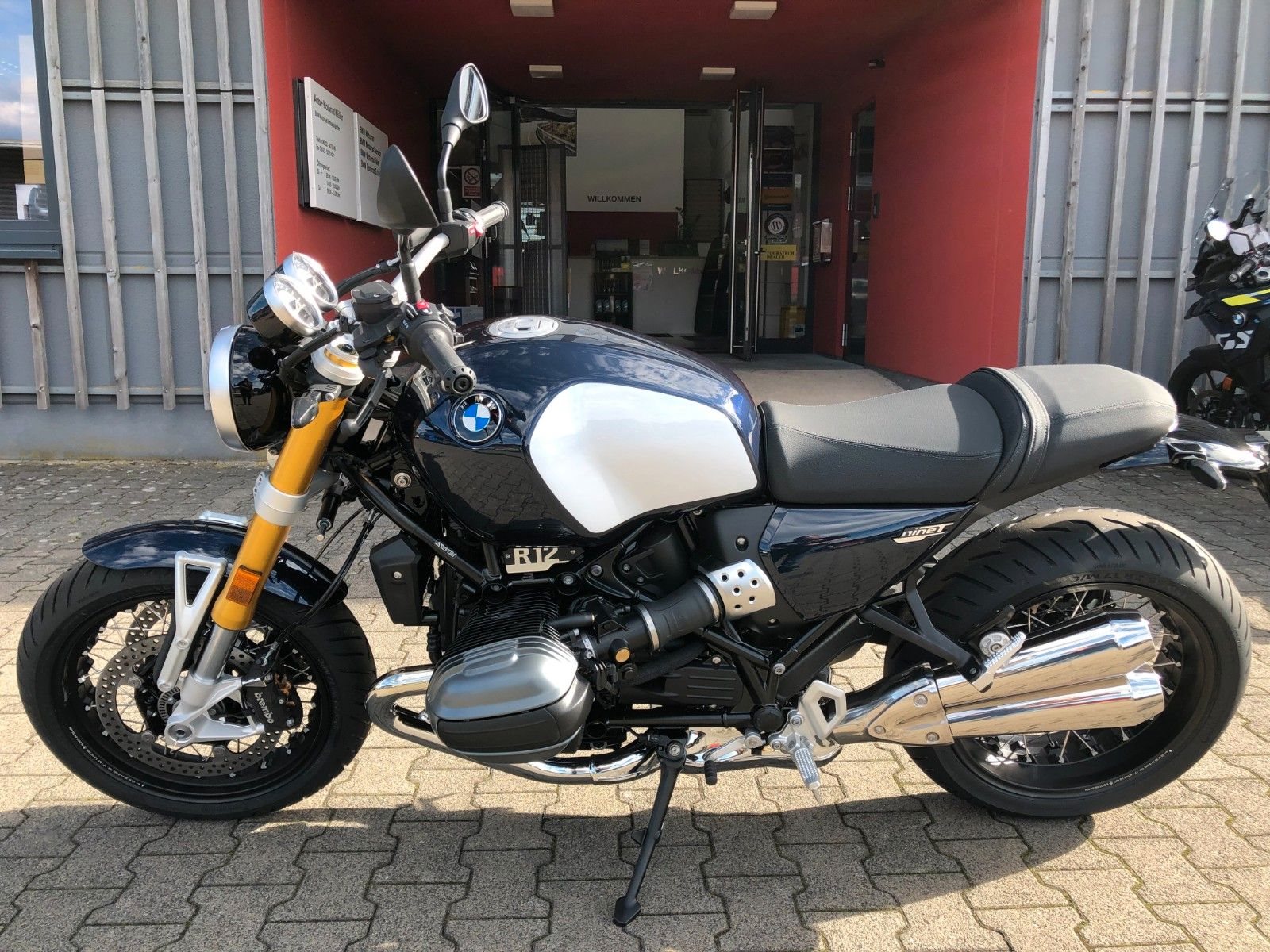 BMW R 12 nineT