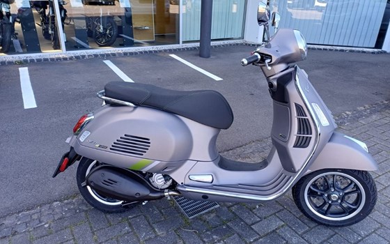 Neufahrzeug Vespa GTS 310 SuperTech - Bild 2