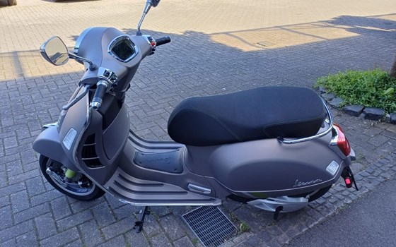 Neufahrzeug Vespa GTS 310 SuperTech - Bild 8