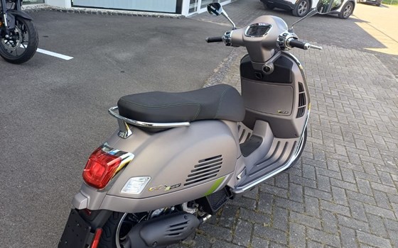 Neufahrzeug Vespa GTS 125 Supertech iGET - Bild 4