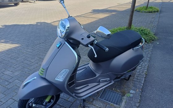 Neufahrzeug Vespa GTS 125 Supertech iGET - Bild 8