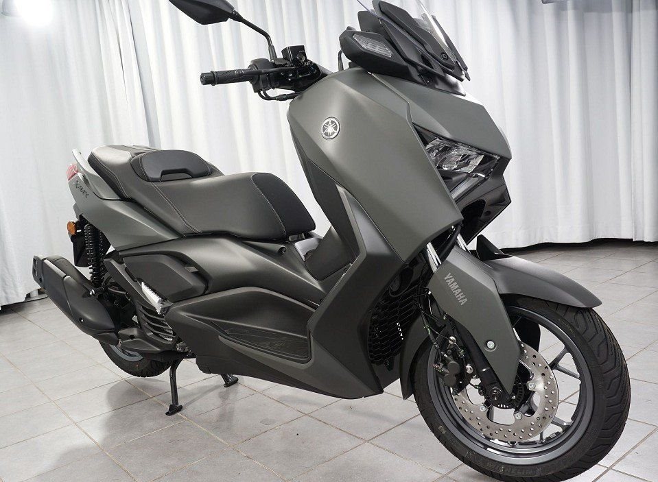 Yamaha XMAX 125