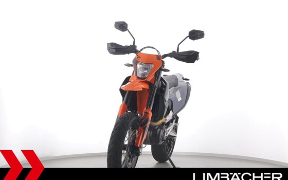 Gebrauchtmotorrad KTM 690 SMC R - Bild 3