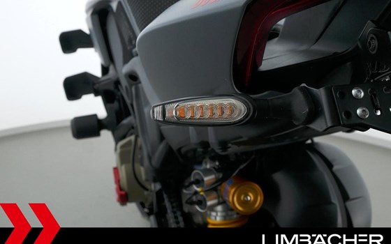 Gebrauchtmotorrad Ducati Streetfighter V4 S - Bild 19