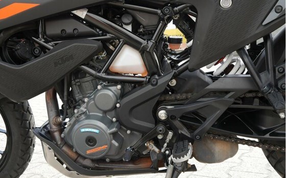 Gebrauchtmotorrad KTM 390 Adventure - Bild 11
