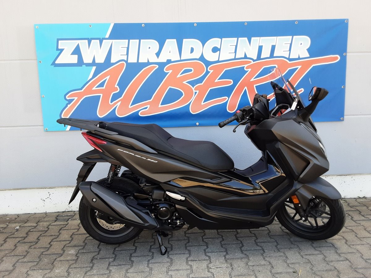 Honda Forza 350