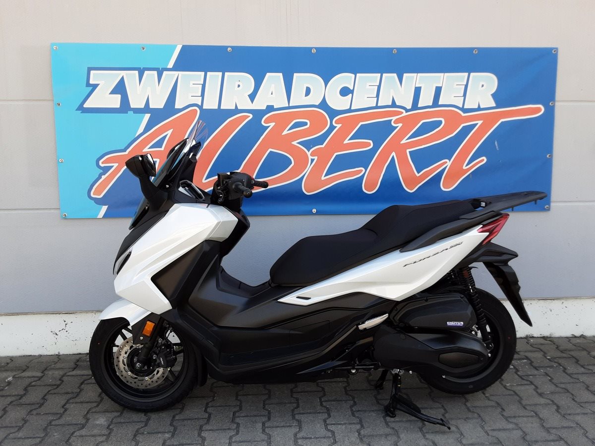 Honda Forza 350