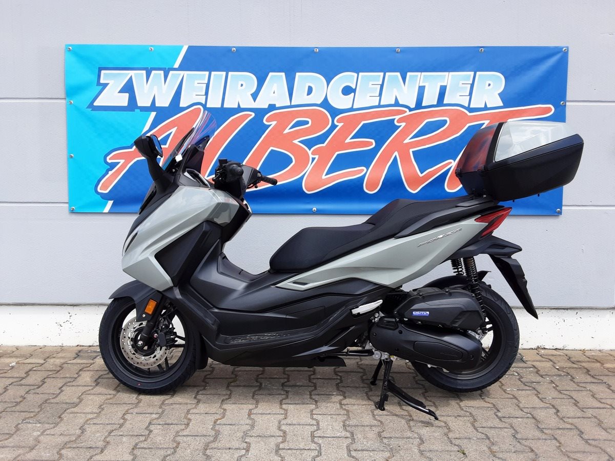 Honda Forza 125