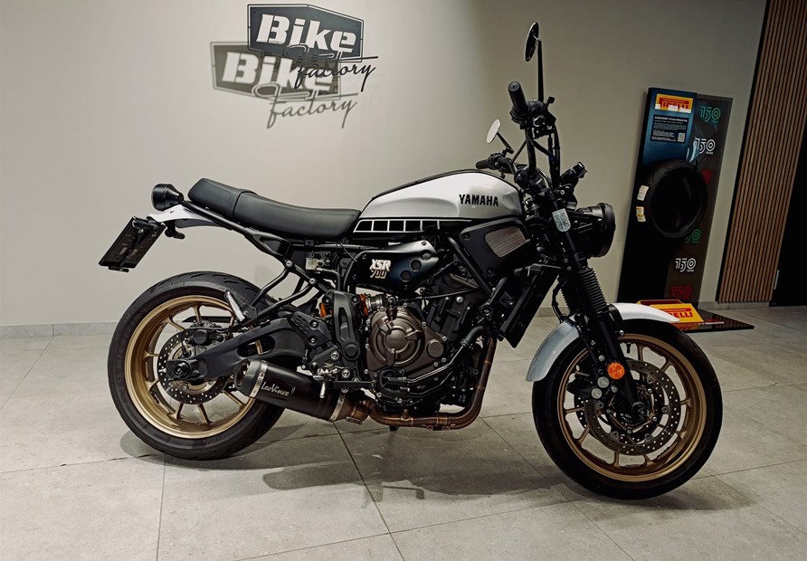 Yamaha XSR700 Legacy ()