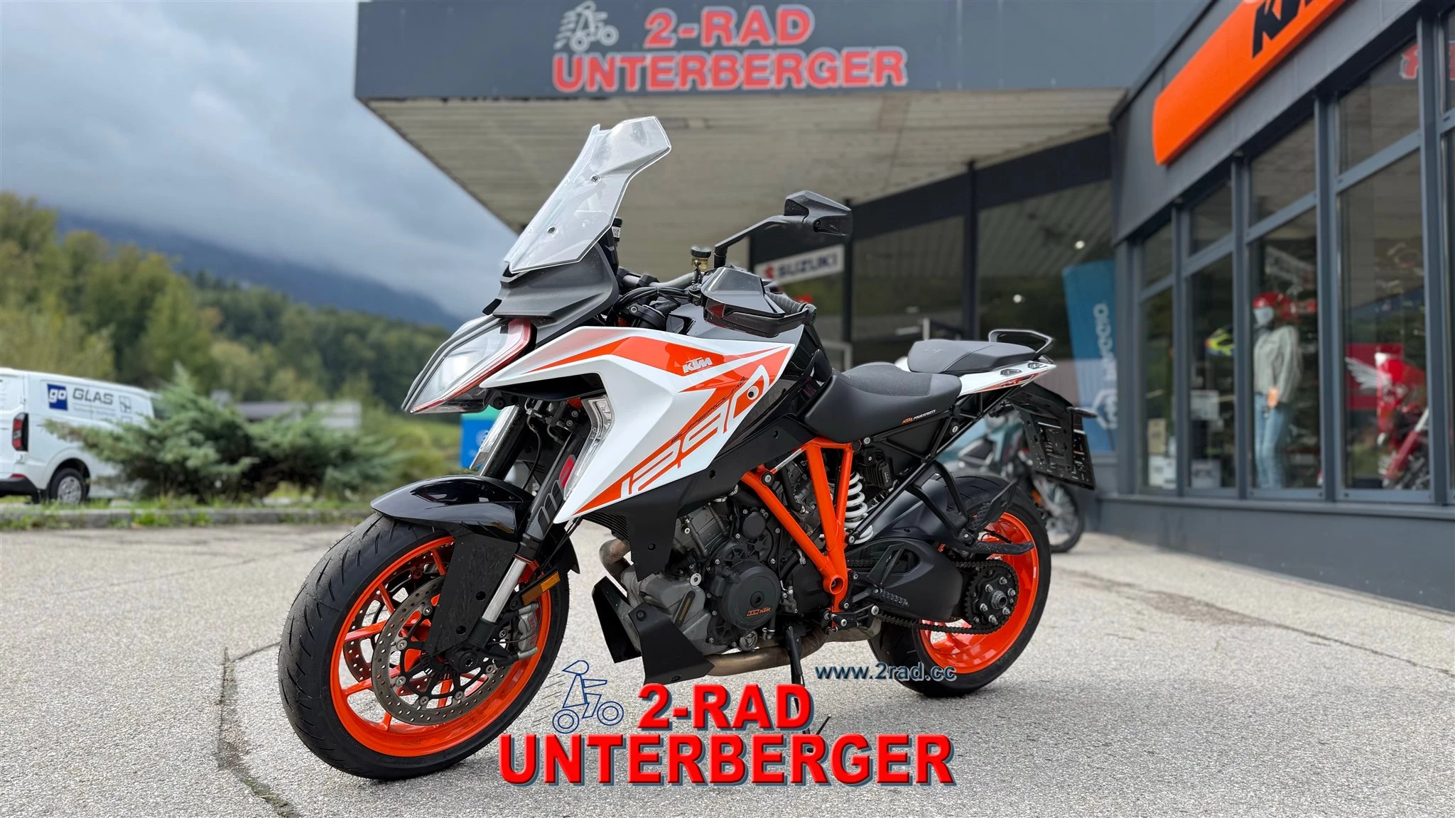 KTM 1290 Super Duke GT