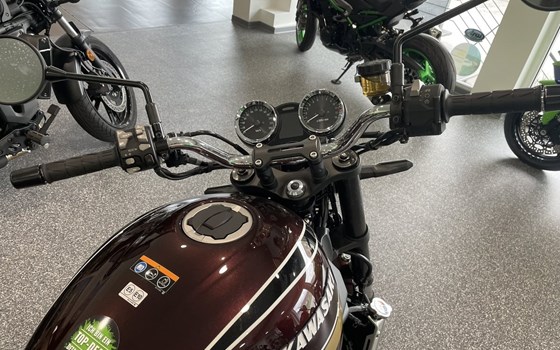 Gebrauchtmotorrad Kawasaki Z900 RS - Bild 2