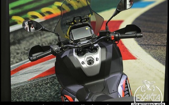 Neufahrzeug Aprilia SR GT 400 - Bild 10