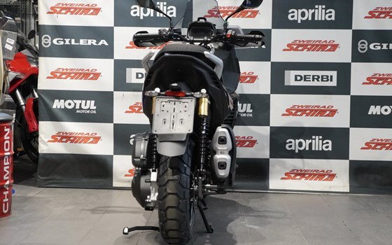 Neufahrzeug Aprilia SR GT 400 - Bild 4
