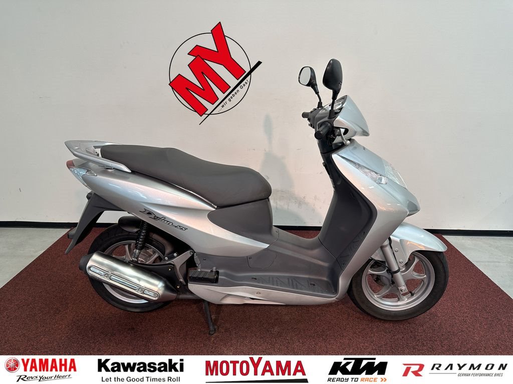 Honda SES 125 Dylan