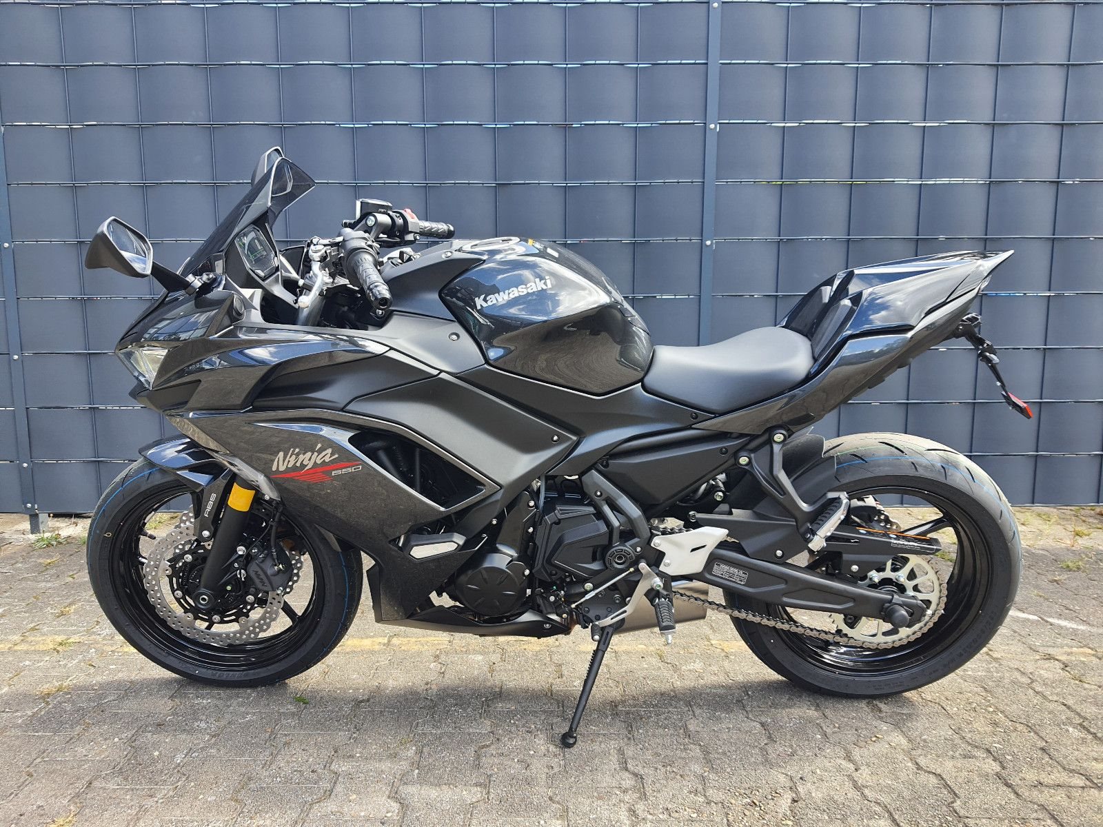 Neumotorrad