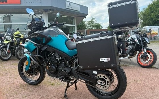 Neufahrzeug CFMOTO 800MT-ES - Bild 4
