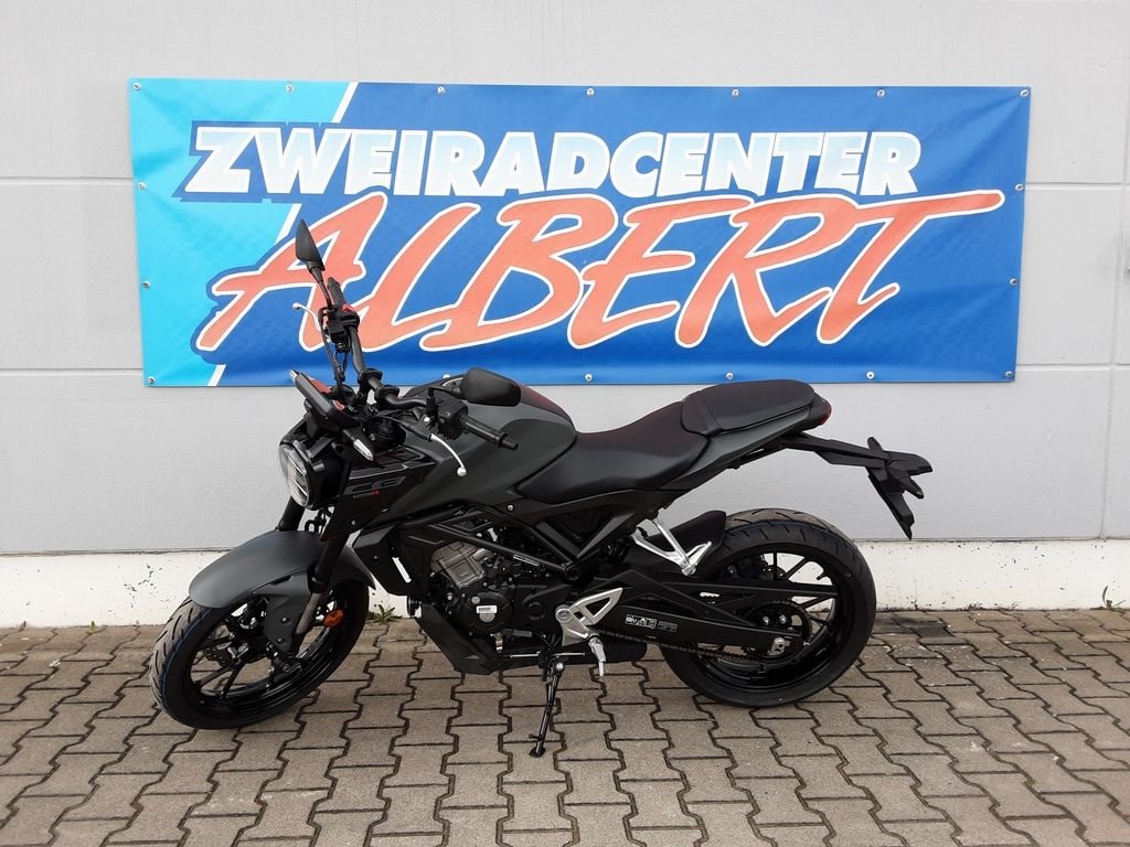 Honda CB125R