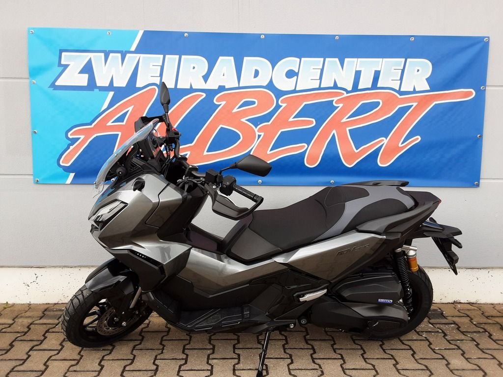 Honda ADV350