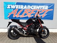 Honda CB750 Hornet E-Clutch
