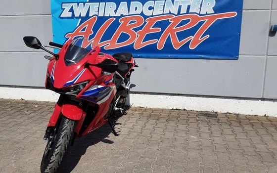 Gebrauchtmotorrad Honda CBR500R E-Clutch - Bild 9