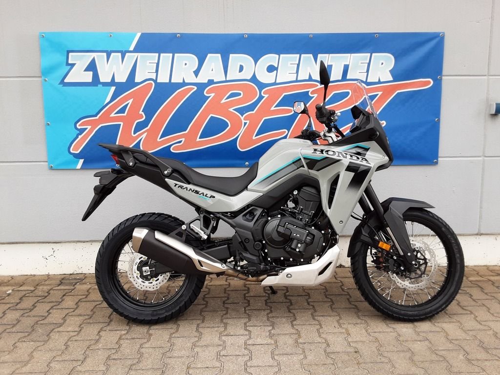Honda XL750 Transalp E-Clutch