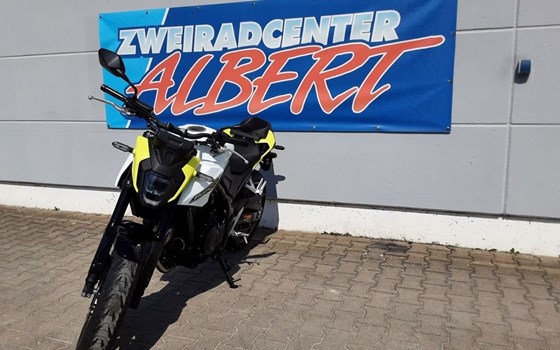 Gebrauchtmotorrad Honda CB500 Hornet E-Clutch - Bild 9