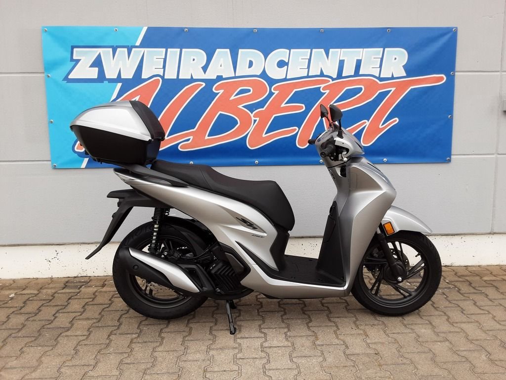 Honda SH150i