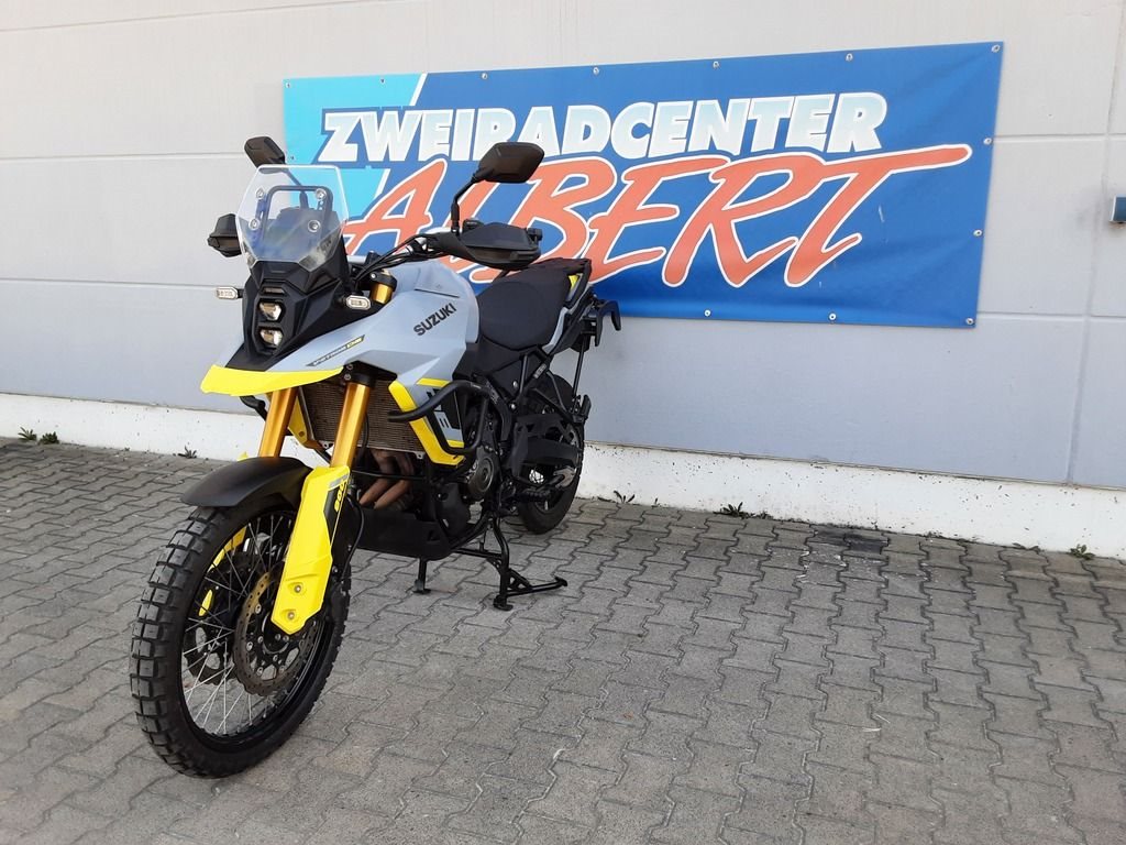 Suzuki V-Strom 800